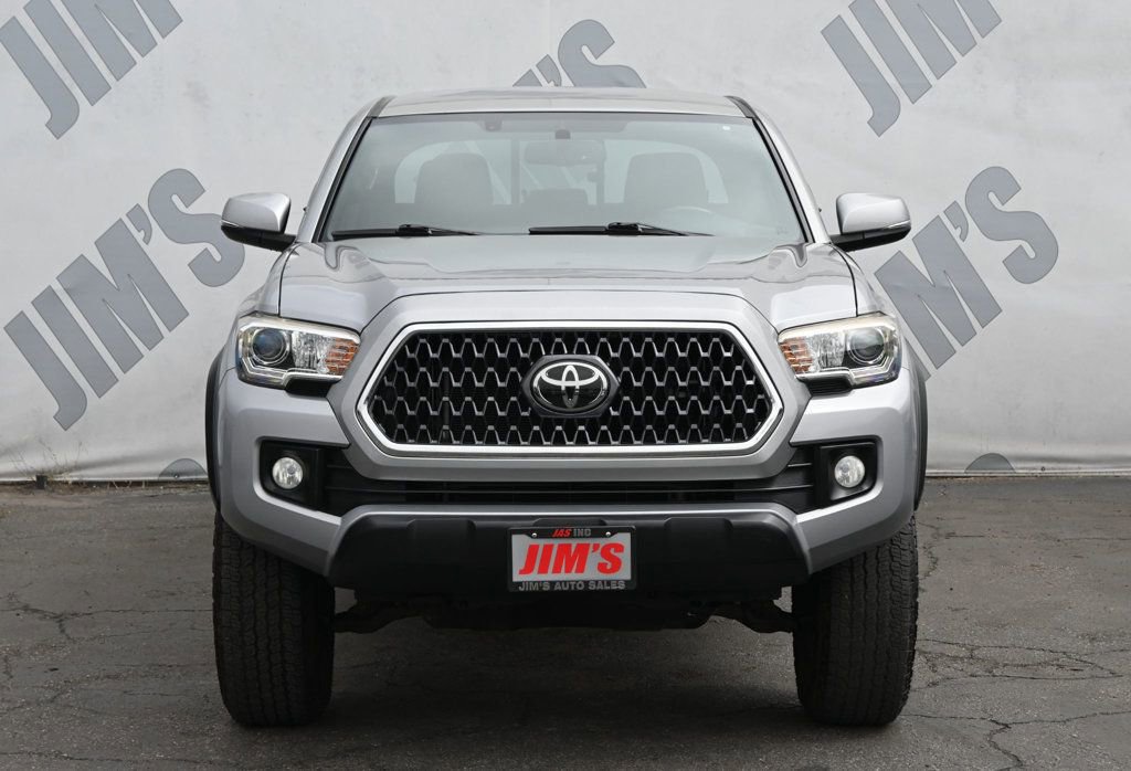 Used 2016 Toyota Tacoma TRD Off-Road w/ Towing Package RWD image 2