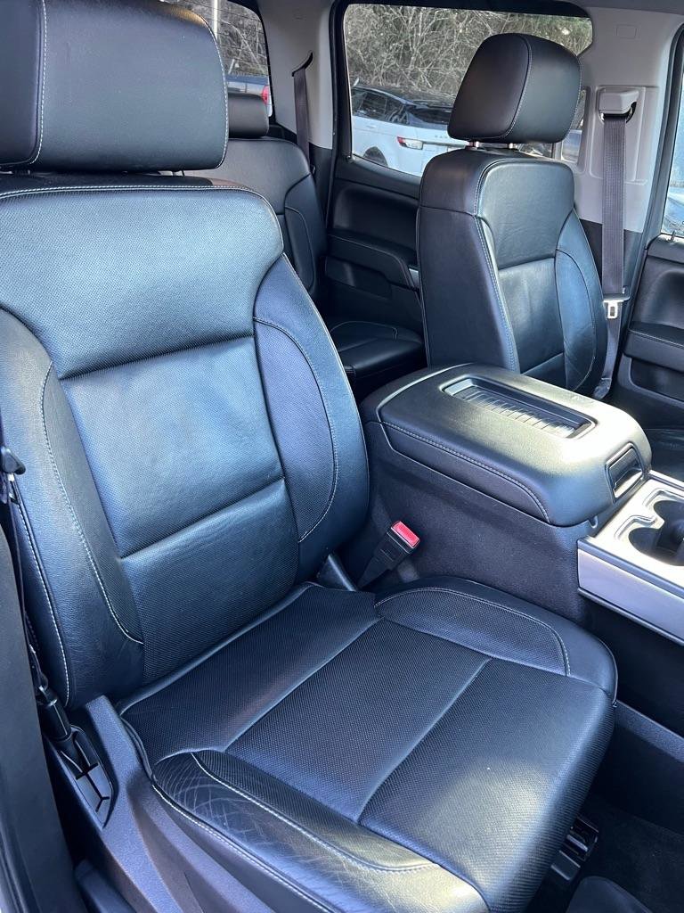 Used 2016 Chevrolet Silverado 1500 LTZ w/ LTZ Plus Package image 12