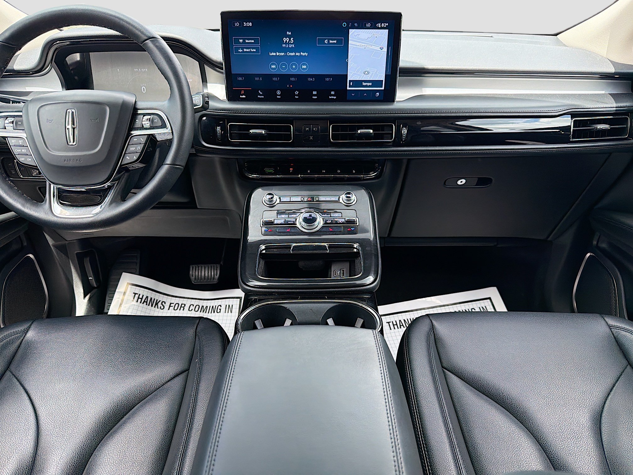 Used 2022 Lincoln Nautilus FWD w/ Premium Package image 18