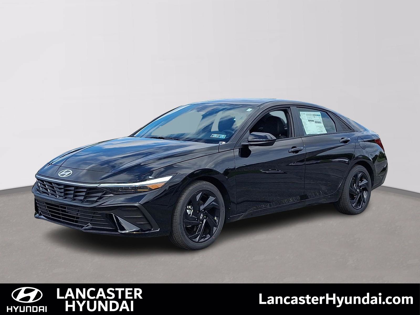 New 2026 Hyundai Elantra SEL Sport FWD image 1