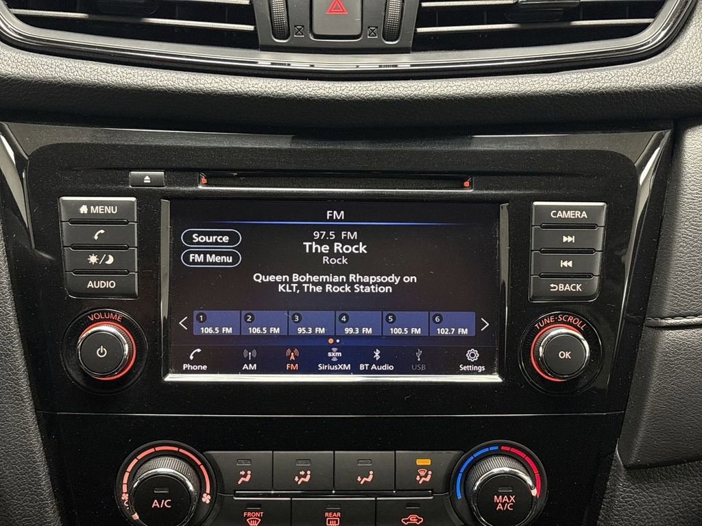 Used 2019 Nissan Rogue SV image 29