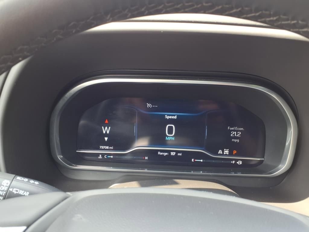 Used 2023 Chevrolet Suburban LT image 10