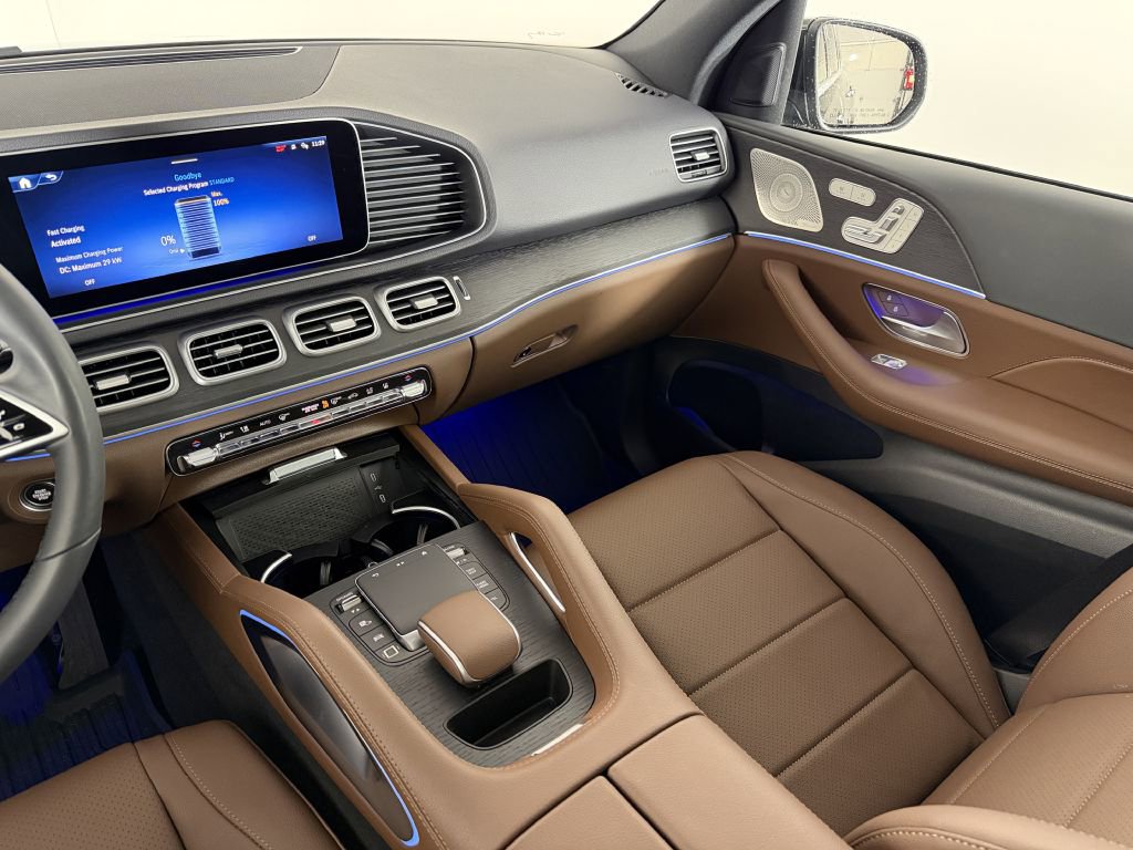 Used 2025 Mercedes-Benz GLE 450e 4MATIC image 15