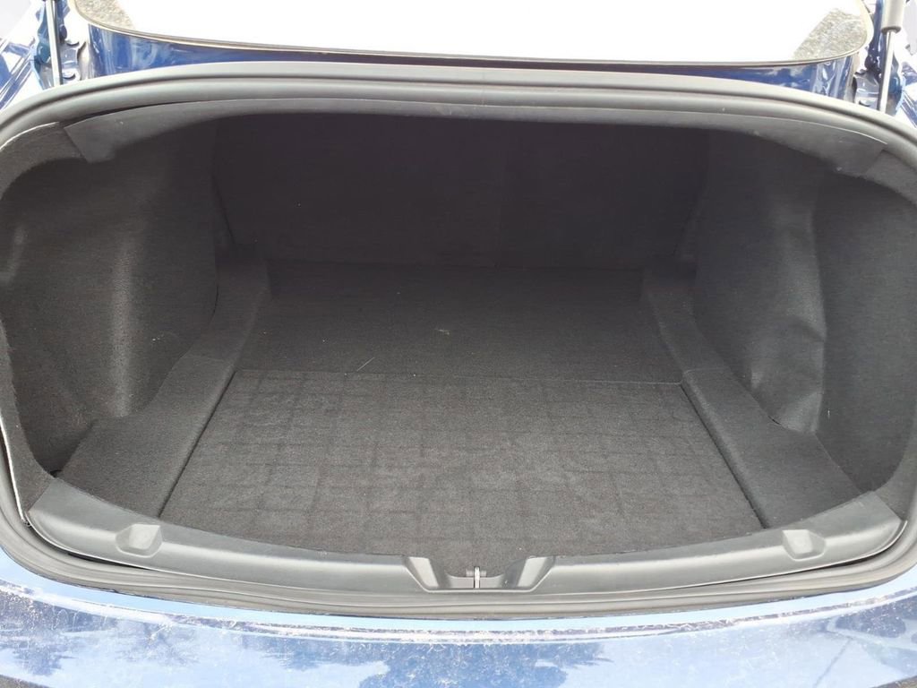 Used 2020 Tesla Model 3 Standard Range Plus image 22