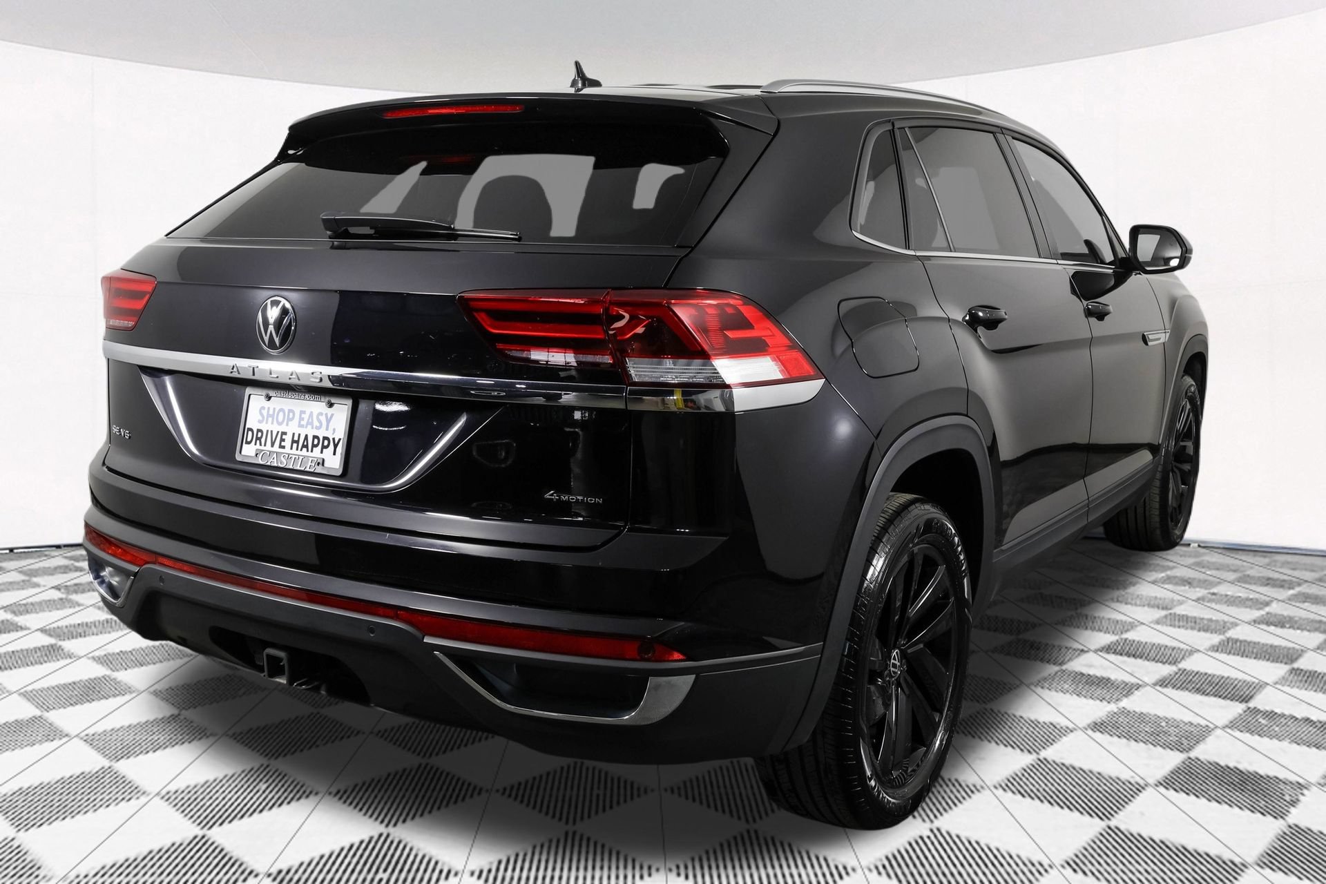 Used 2023 Volkswagen Atlas Cross Sport SE w/ Black Wheel Package AWD/4WD image 16