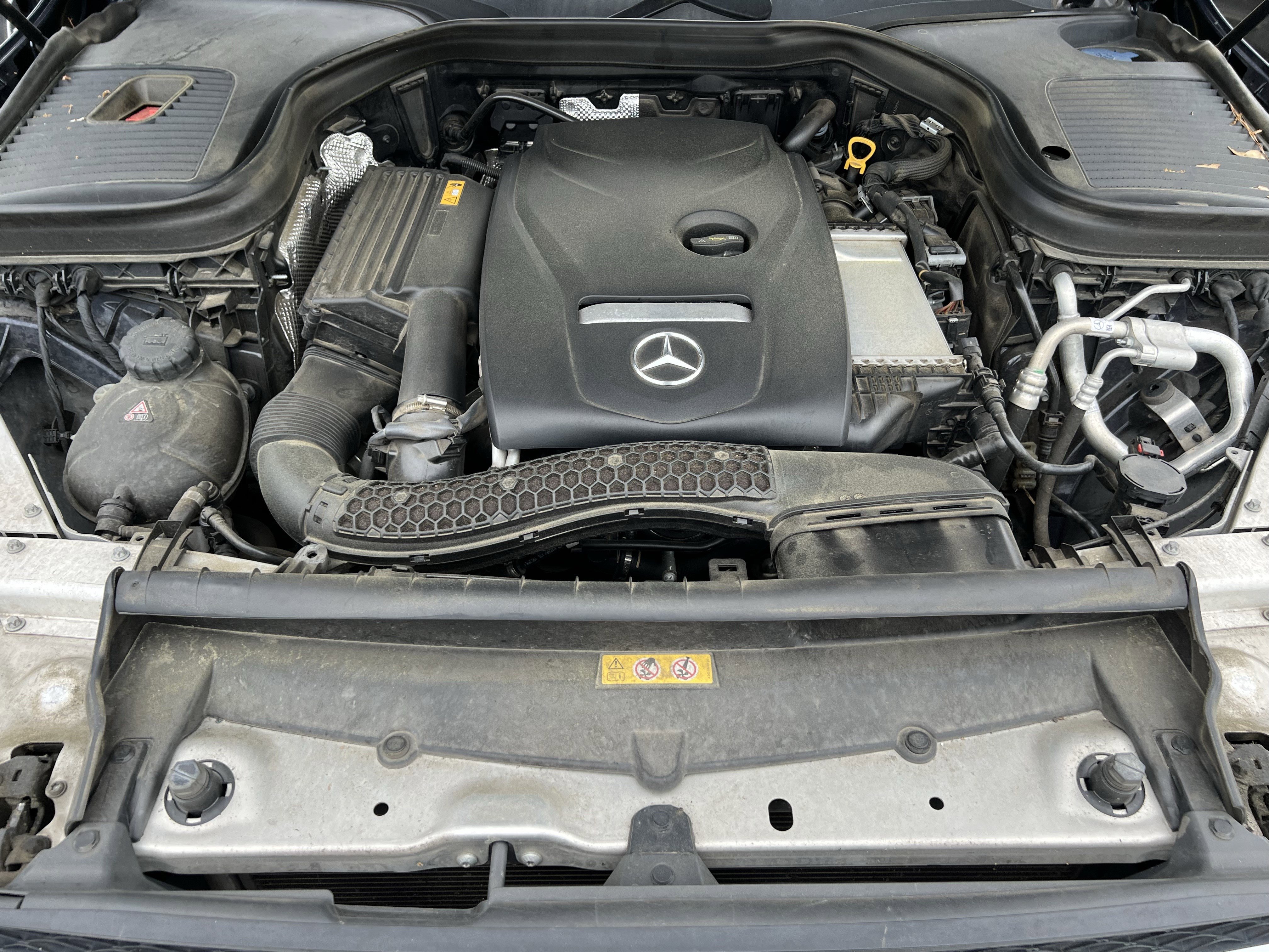 Used 2019 Mercedes-Benz GLC 300 image 36