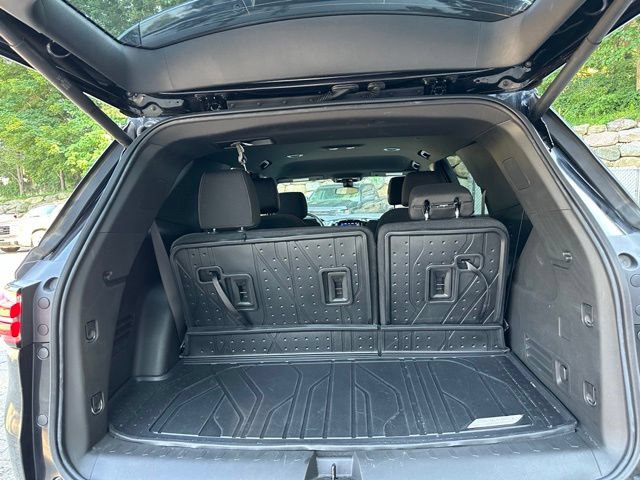 Used 2023 Chevrolet Traverse LT w/ LPO, Floor Liner Package AWD/4WD image 20