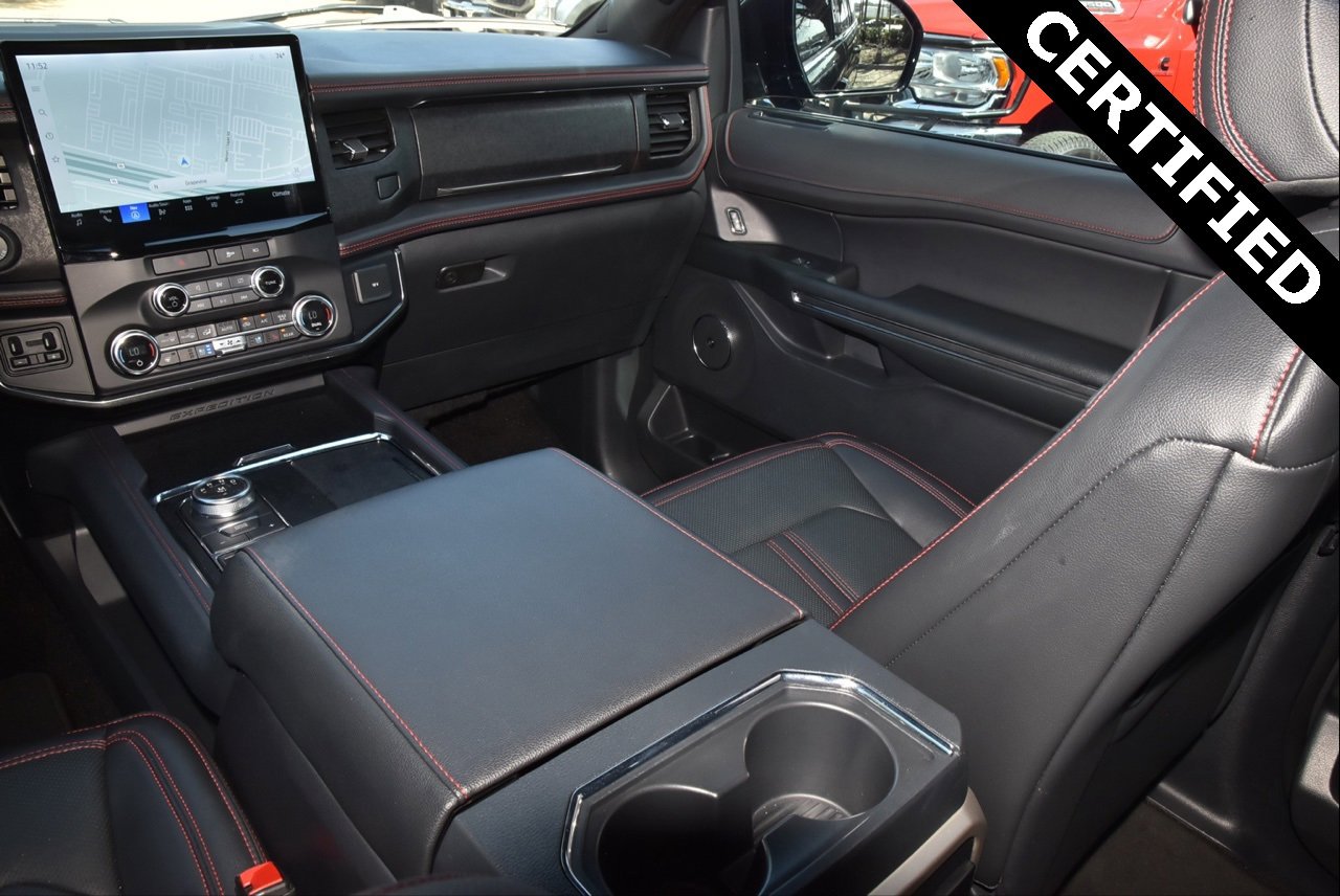 Certified 2023 Ford Expedition Limited image 18