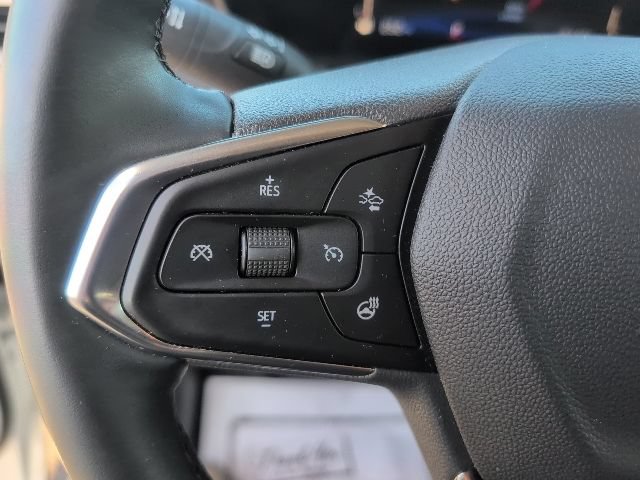 Used 2025 Chevrolet TrailBlazer LT w/ LT Cold Weather Package FWD image 20