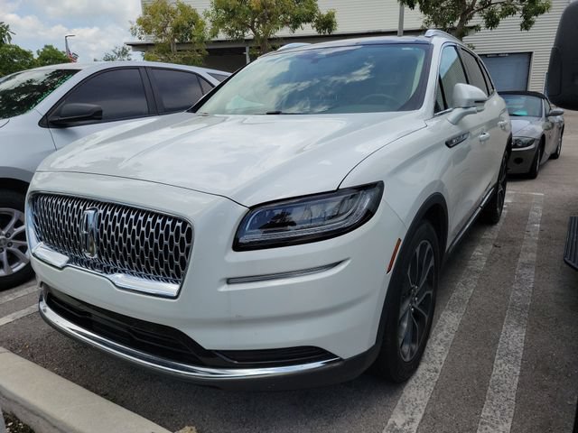 Certified 2022 Lincoln Nautilus Reserve FWD image 2