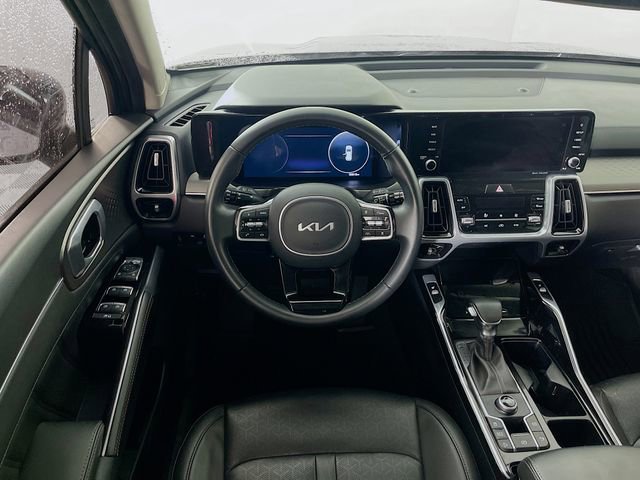 Used 2023 Kia Sorento SX image 24
