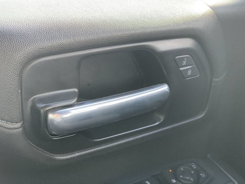 Certified 2022 Chevrolet Silverado 1500 RST RWD image 16