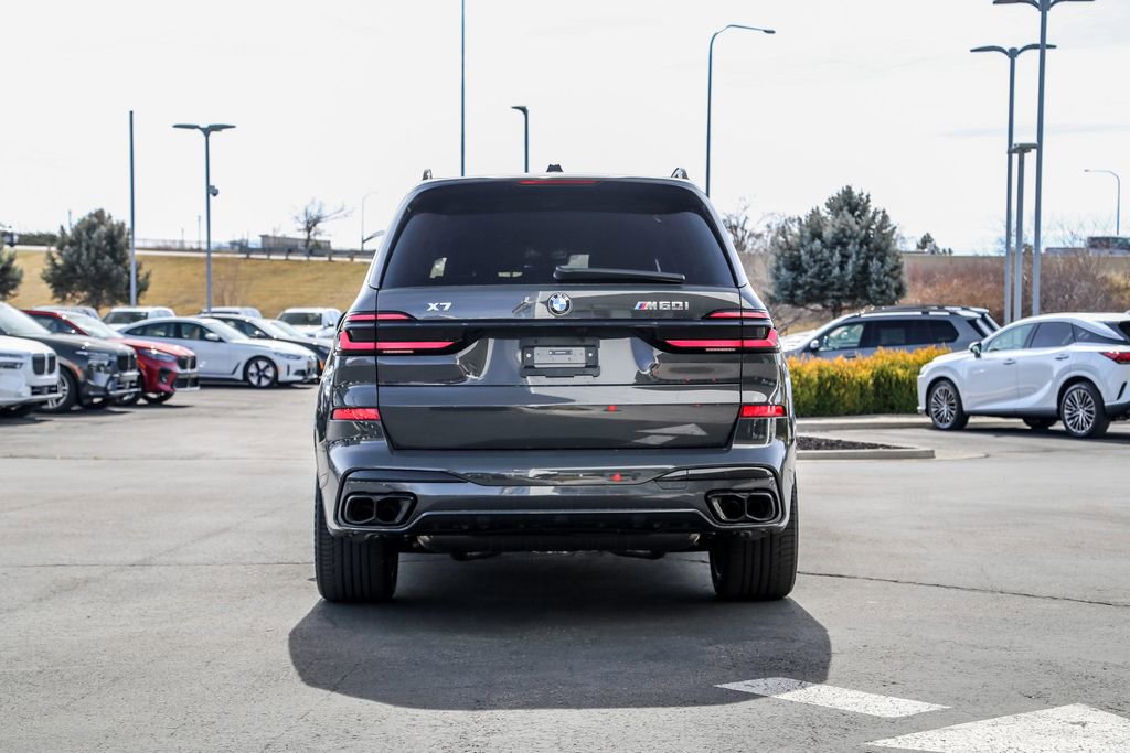 New 2026 BMW X7 M60i image 4