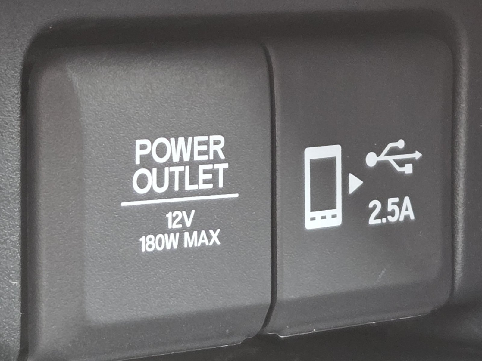 Used 2023 Honda Passport EX-L image 32