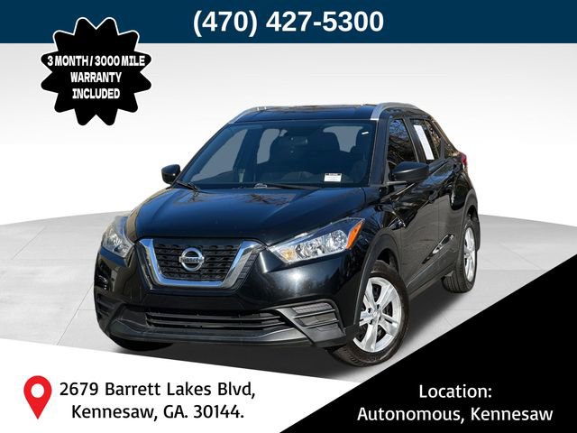 Used 2018 Nissan Kicks S image 1