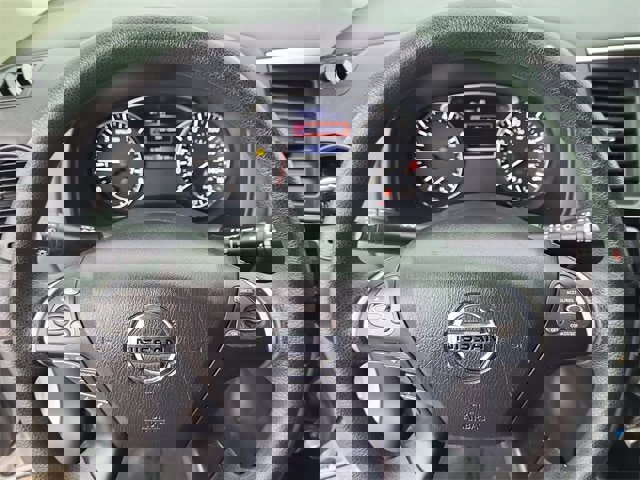 Used 2018 Nissan Pathfinder S image 10