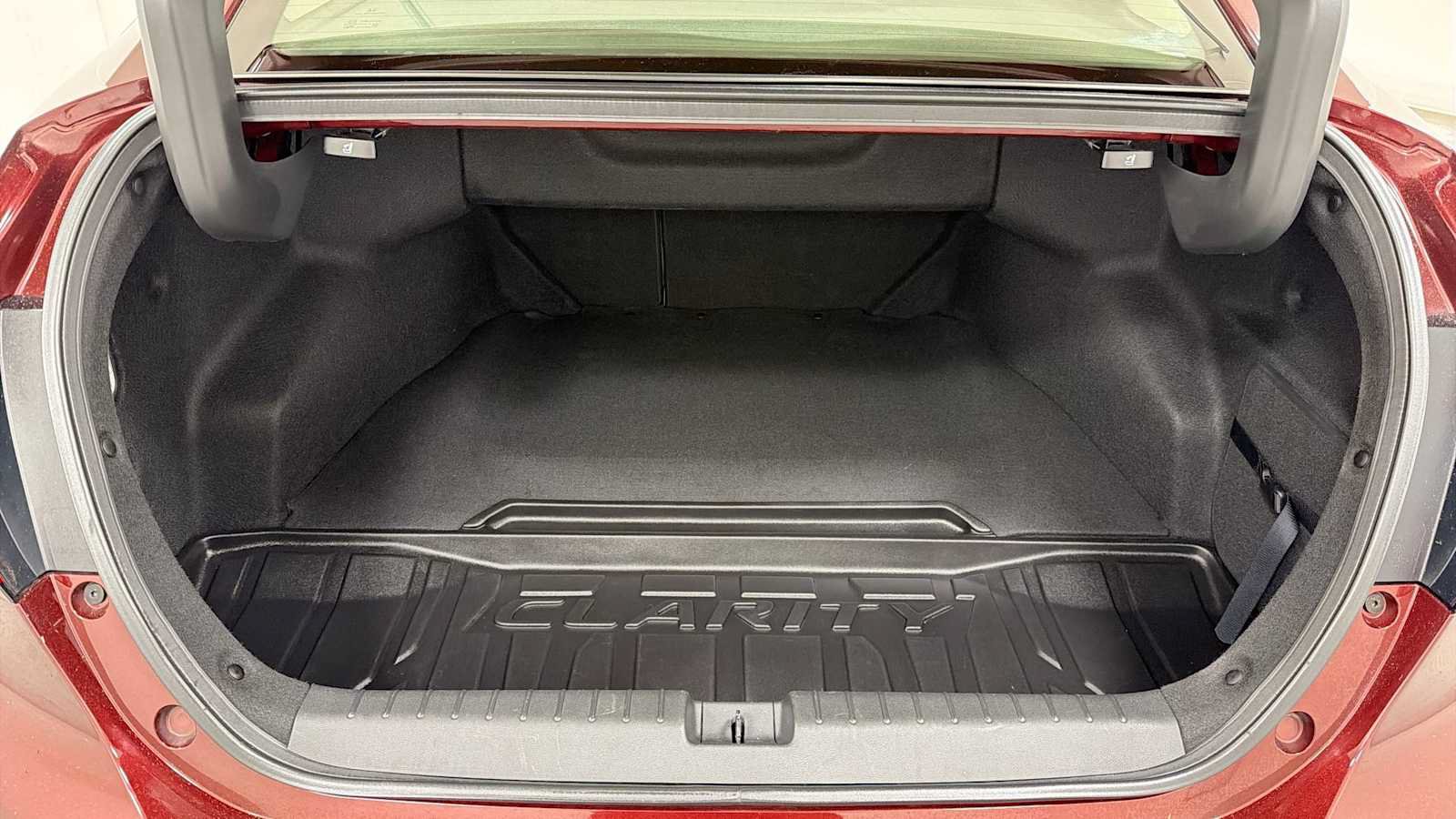 Used 2018 Honda Clarity Touring image 27