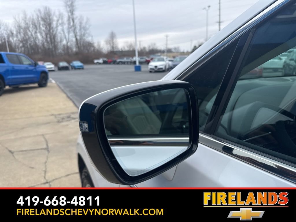 Certified 2024 Buick Enclave Avenir w/ Avenir Technology Package image 41