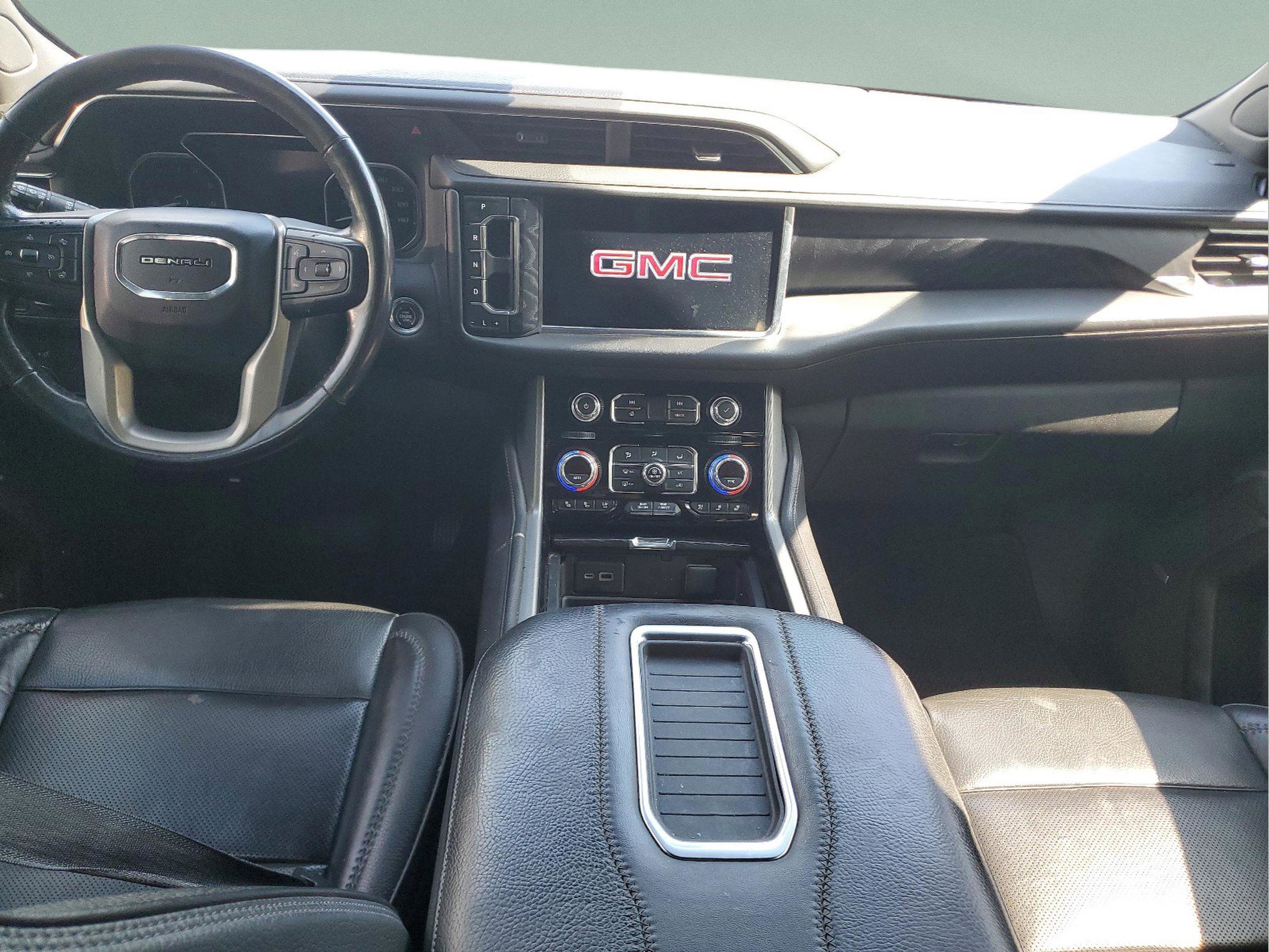 Used 2021 GMC Yukon Denali RWD image 9