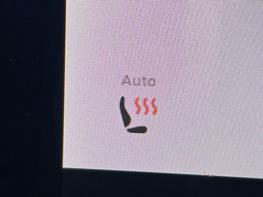 Used 2018 Tesla Model 3 Long Range image 24