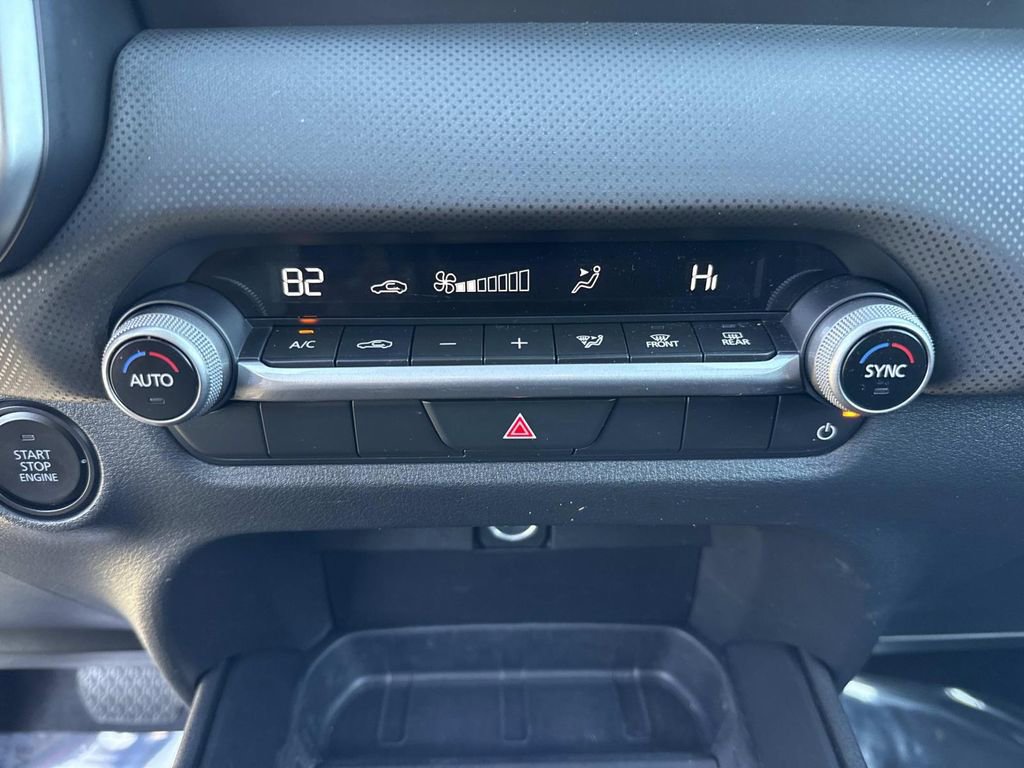 Certified 2025 MAZDA CX-50 AWD 2.5 S w/ Select Package image 33