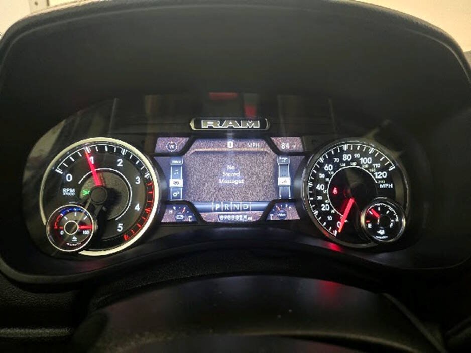 Used 2023 RAM 2500 Laramie AWD/4WD image 14