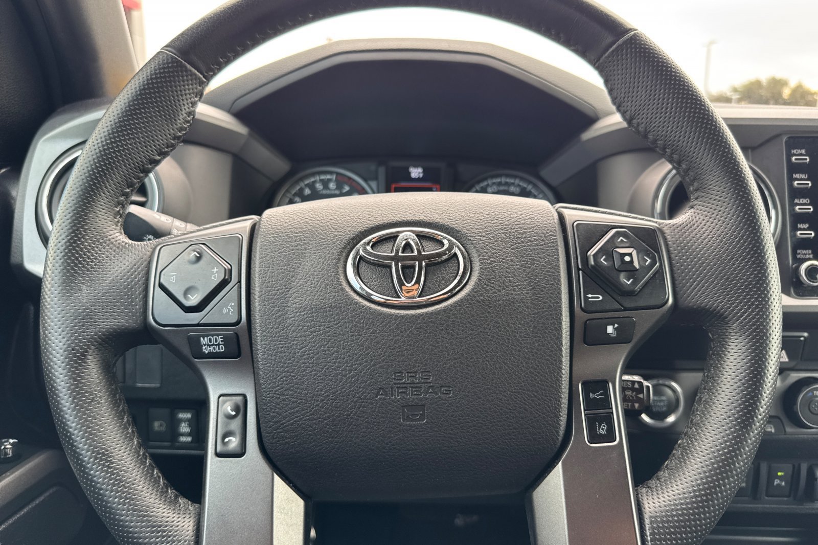Certified 2021 Toyota Tacoma TRD Off-Road w/ Technology Package AWD/4WD image 27