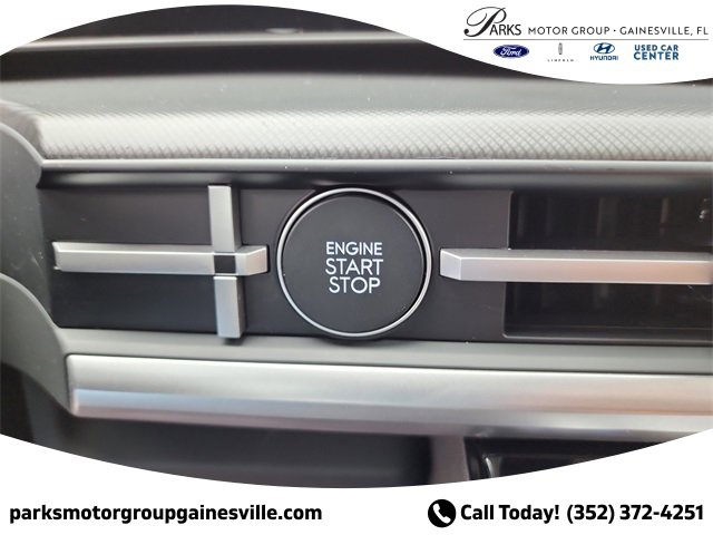 New 2025 Hyundai Santa Fe XRT image 30