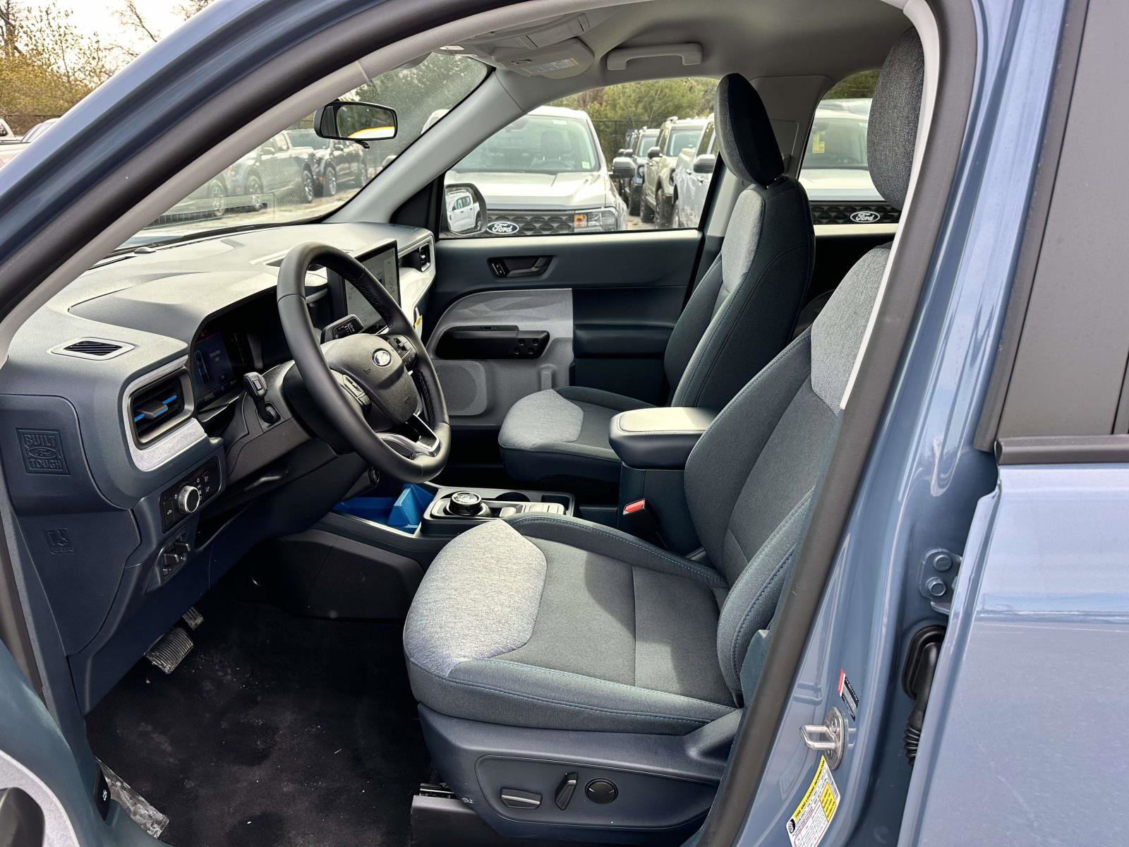 Used 2025 Ford Maverick XLT w/ XLT Luxury Package image 12