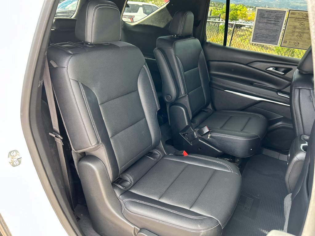 Used 2025 Chevrolet Traverse LT AWD/4WD image 22