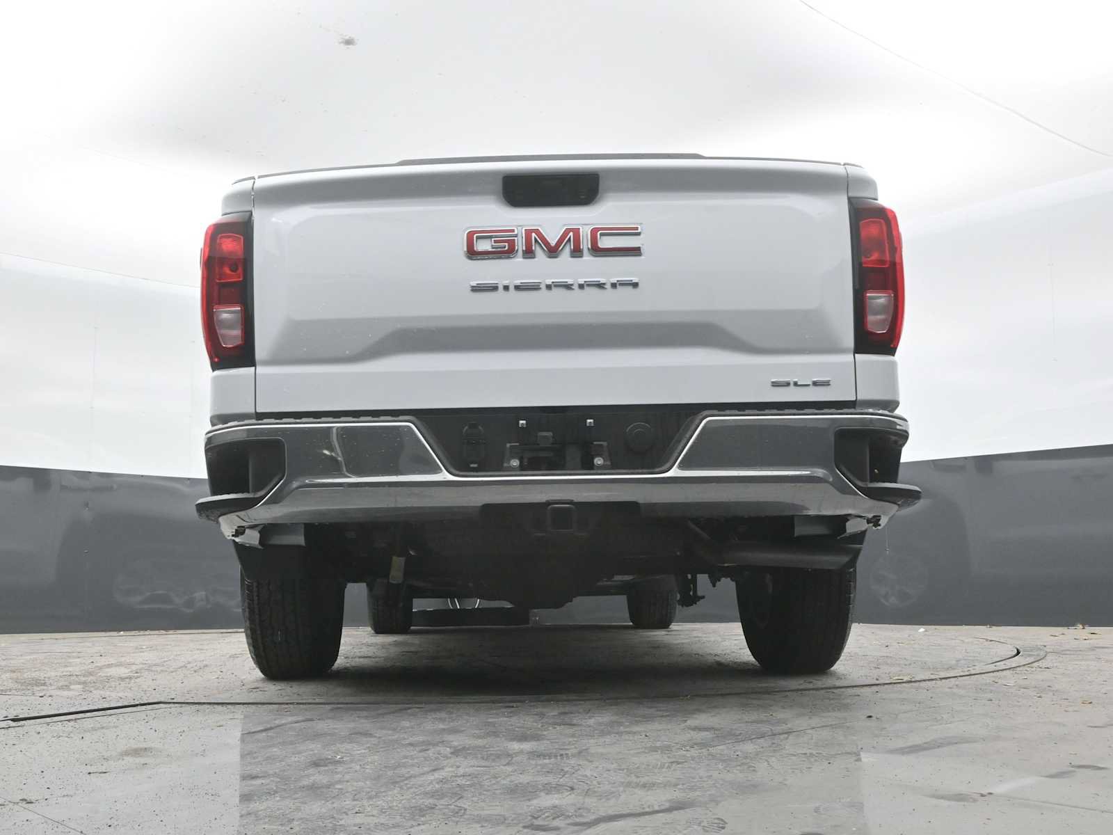 New 2026 GMC Sierra 1500 SLE w/ Preferred Package AWD/4WD image 45