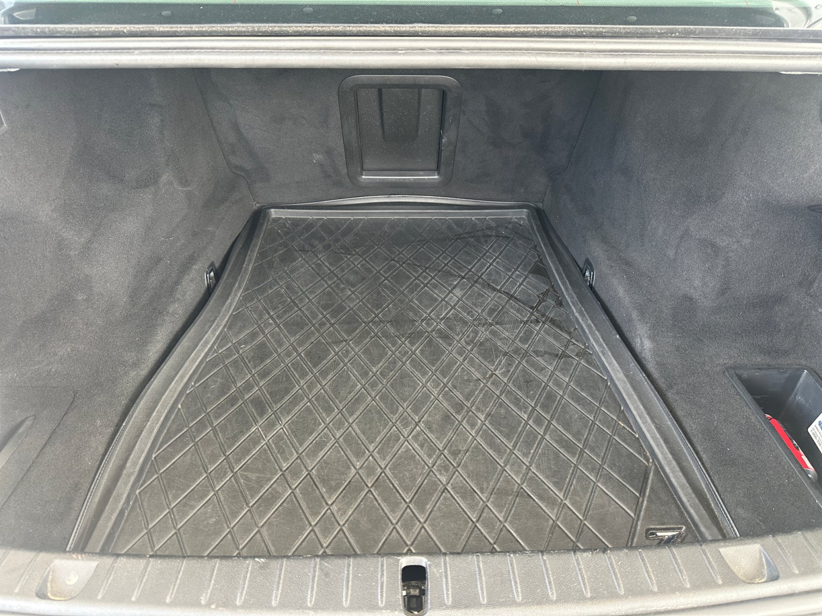 Used 2016 BMW 750i RWD image 18