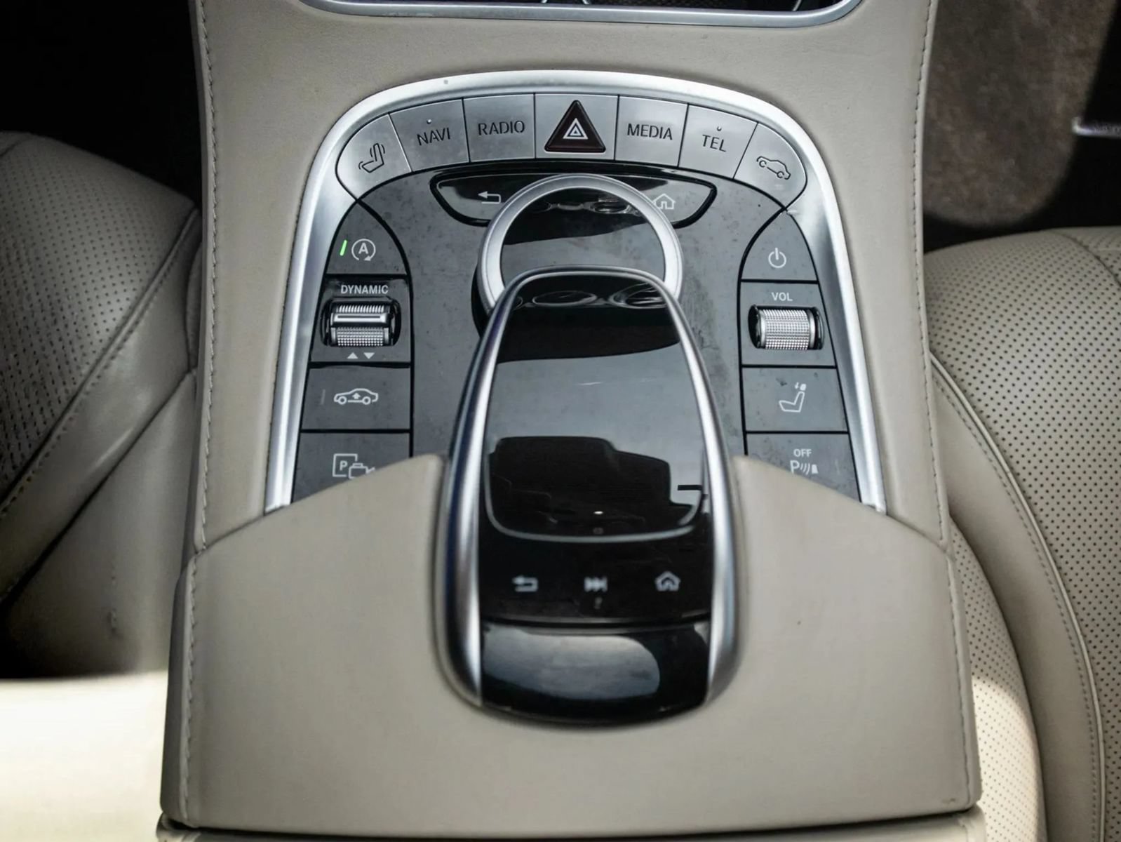 Used 2019 Mercedes-Benz S 560 Sedan w/ AMG Line Exterior image 33
