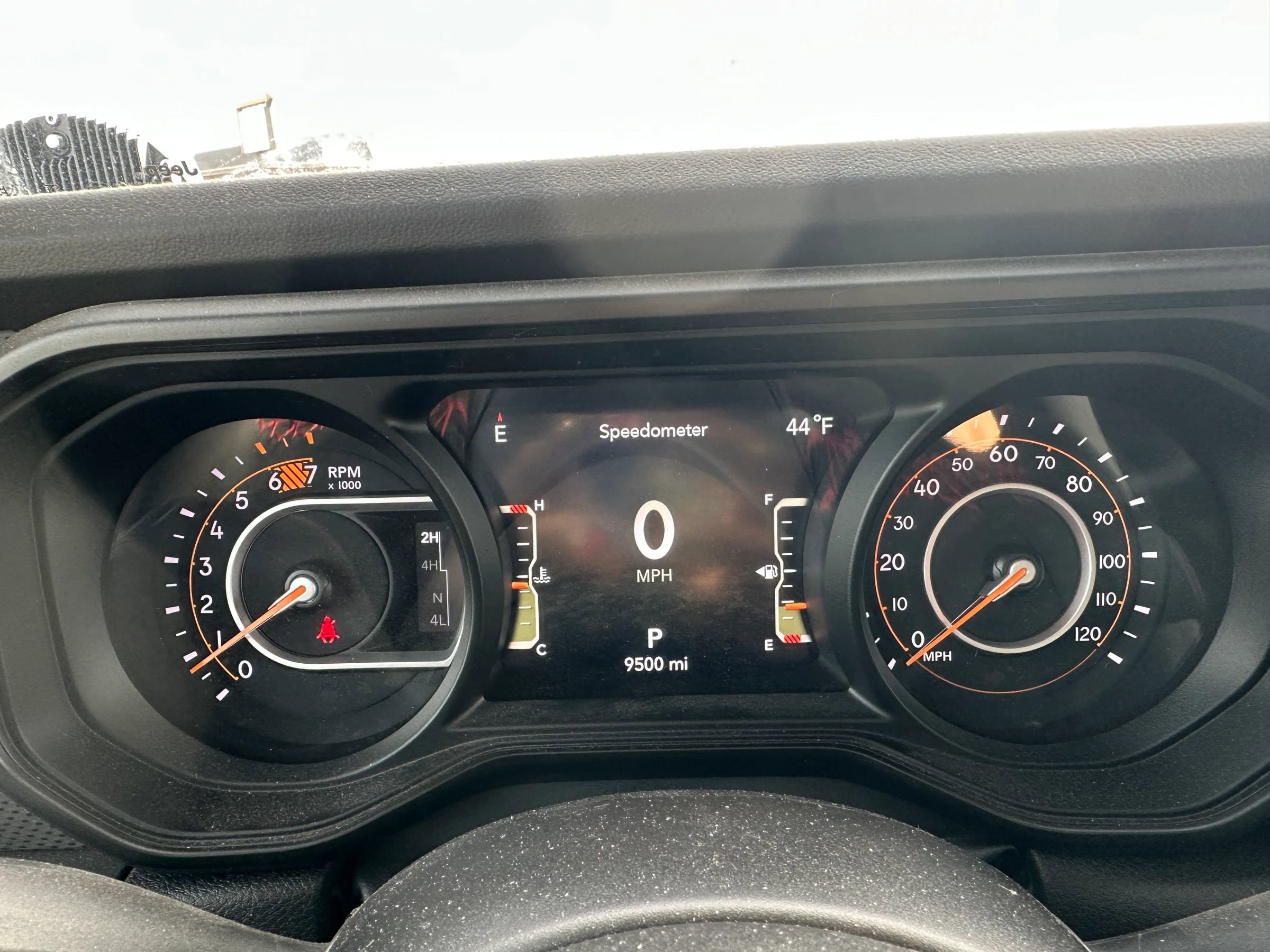 Used 2024 Jeep Wrangler Unlimited Rubicon w/ Dual Top Group image 16