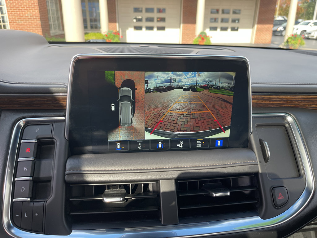 Used 2024 Chevrolet Tahoe High Country w/ Premium Package image 25