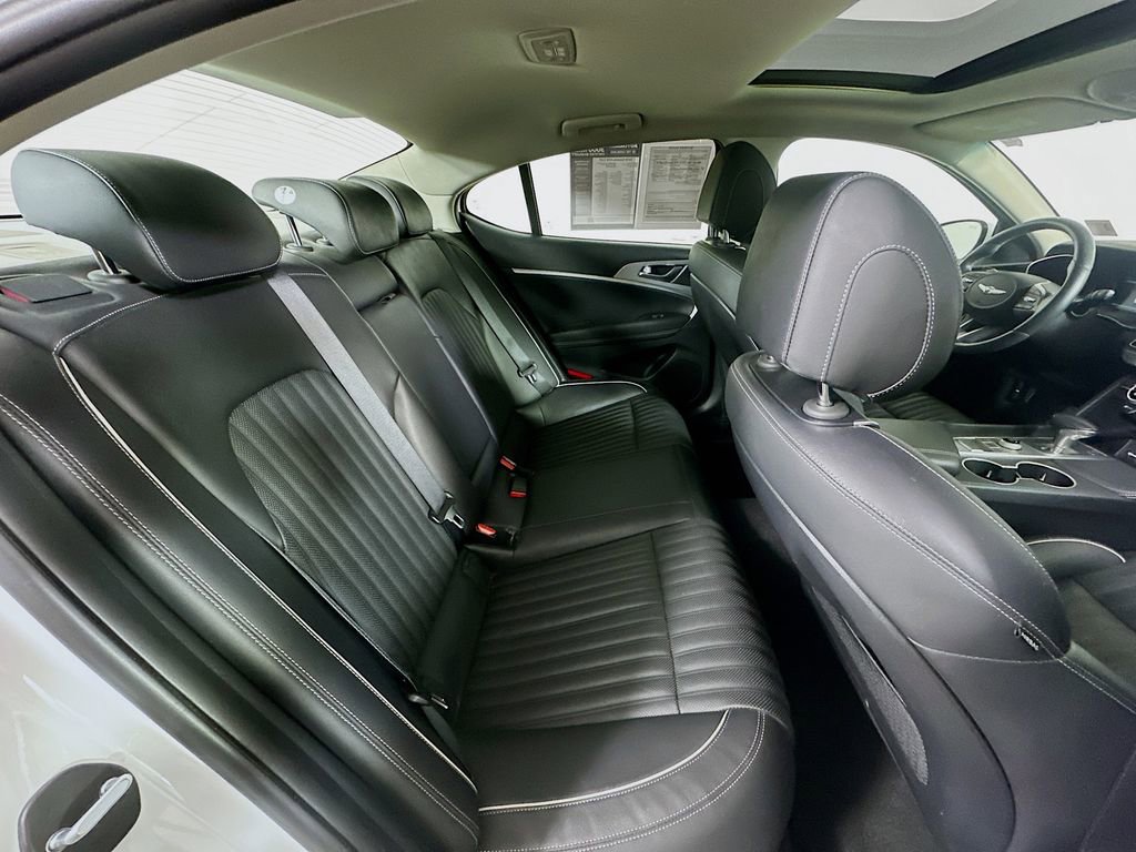 Used 2020 Genesis G70 2.0T w/ Elite Package AWD/4WD image 11