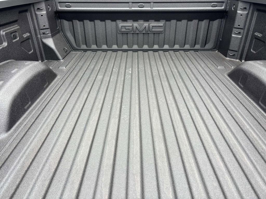 New 2026 GMC Sierra 3500 AT4 w/ AT4 Premium Plus Package image 4