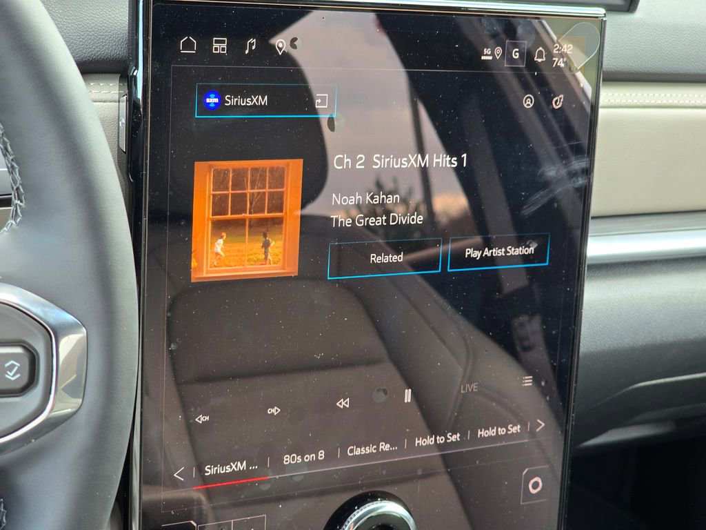 New 2026 GMC Terrain Elevation w/ Elevation Premium Package image 32