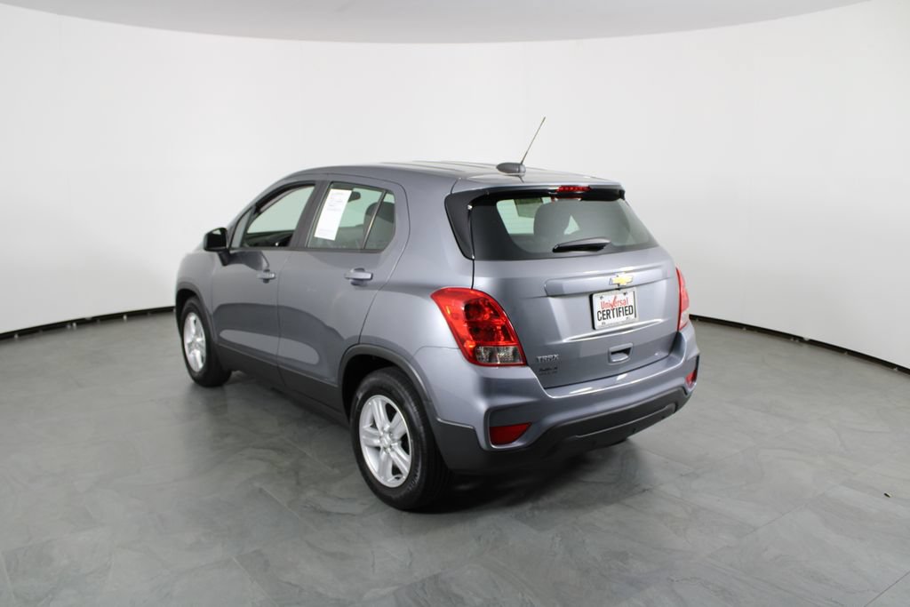 Used 2020 Chevrolet Trax LS FWD image 3