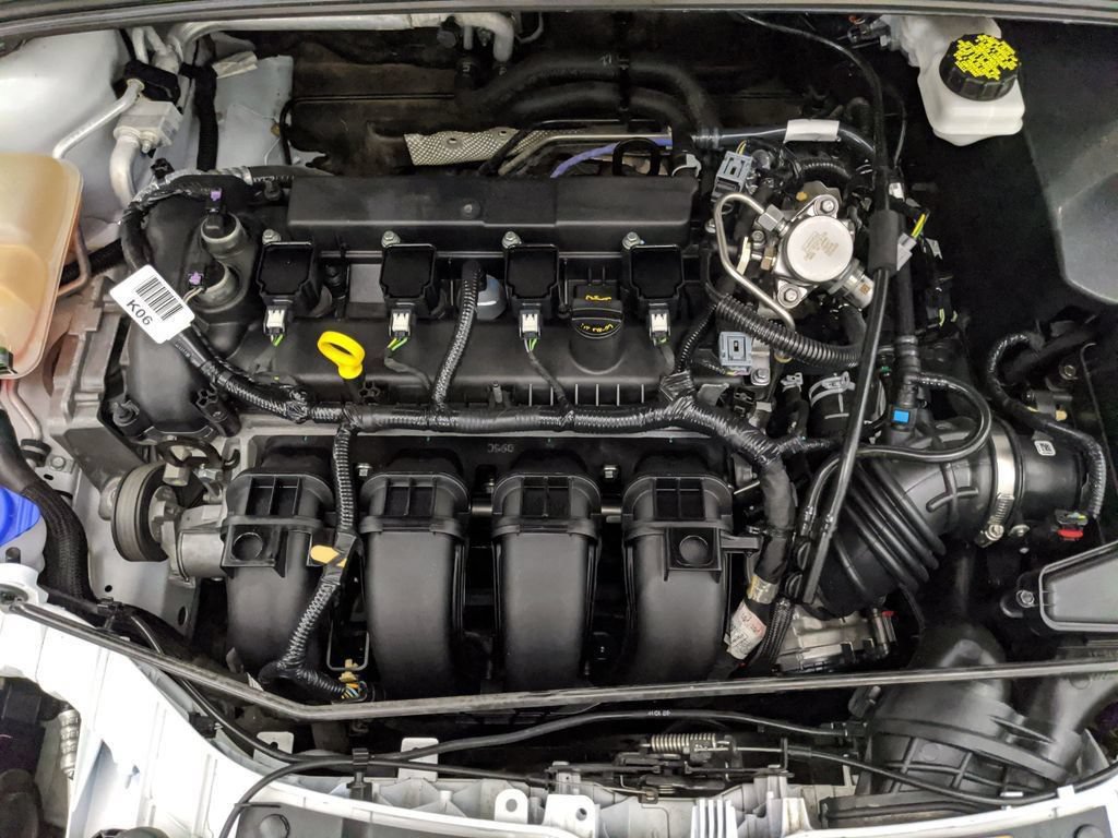Used 2018 Ford Focus SE FWD image 20