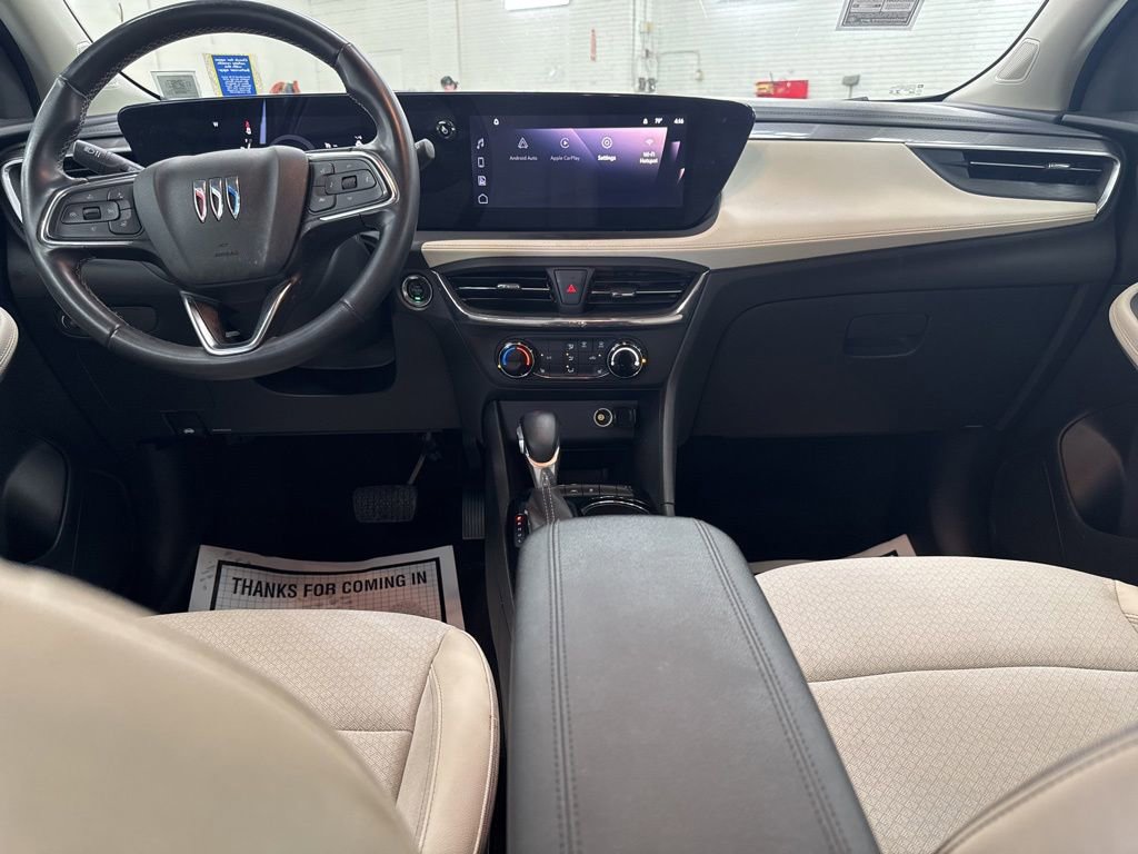 Used 2024 Buick Encore GX Preferred w/ Comfort Package AWD/4WD image 17