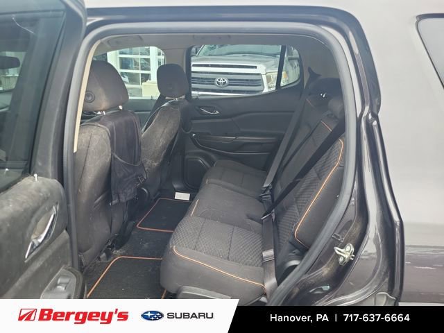 Used 2017 GMC Acadia SLE w/ Driver Alert Package I image 9