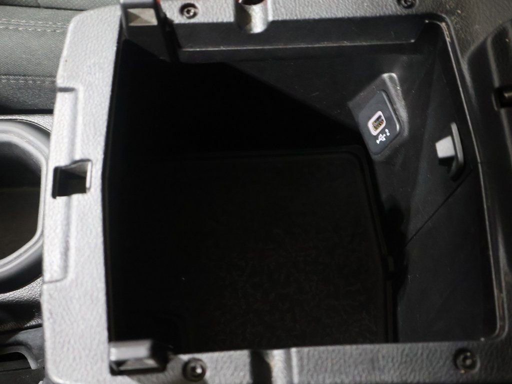 Used 2021 Jeep Wrangler Unlimited Sahara image 36