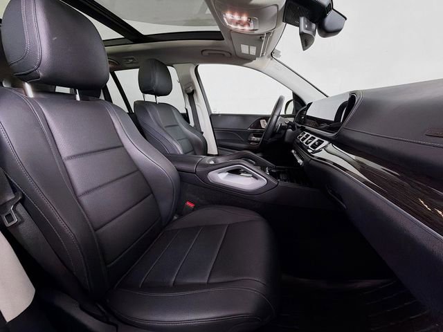 Used 2023 Mercedes-Benz GLS 450 4MATIC image 32