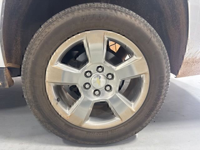 Used 2020 Chevrolet Suburban Premier RWD image 9