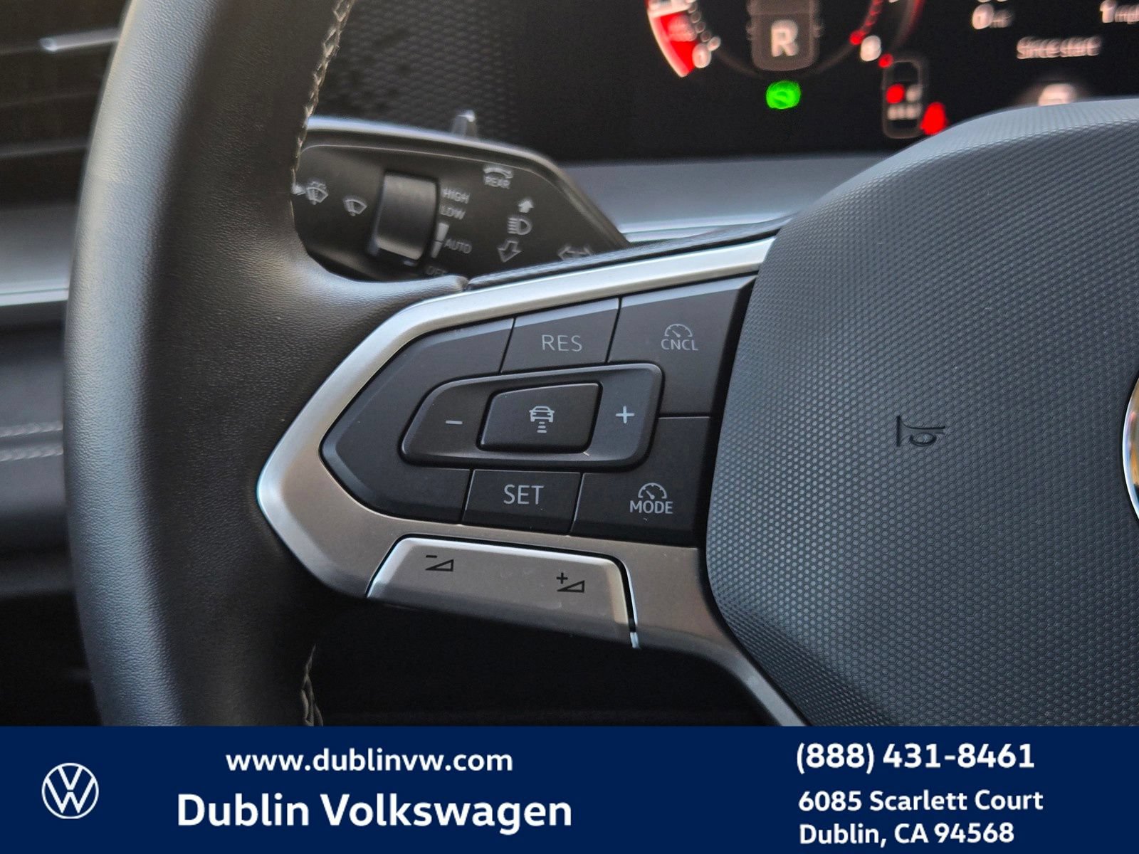 Certified 2026 Volkswagen Tiguan SE FWD image 21