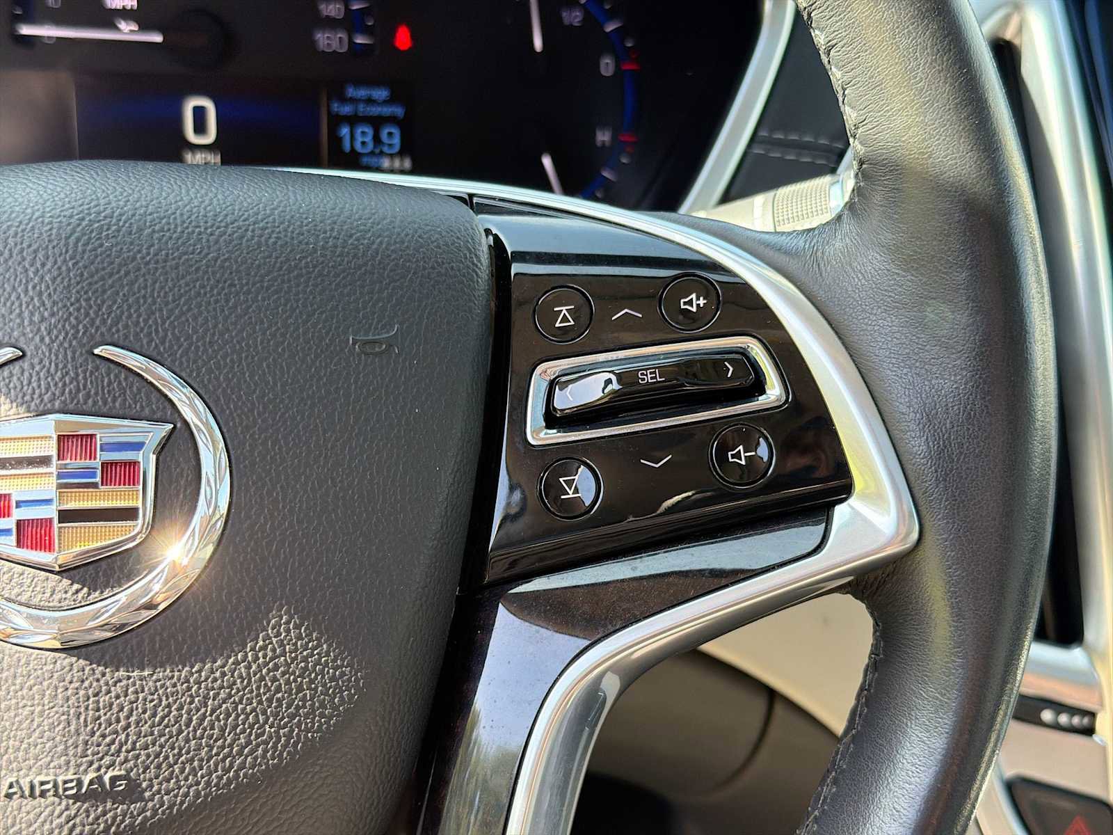 Used 2016 Cadillac SRX Luxury AWD/4WD image 22