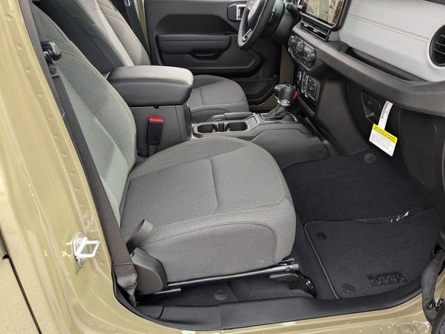 New 2026 Jeep Gladiator Sport AWD/4WD image 33