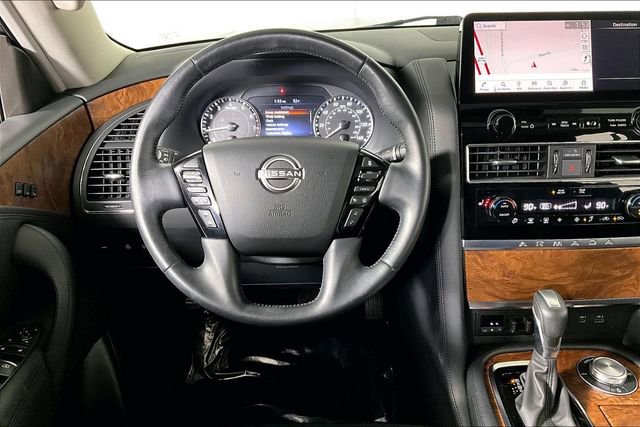 Used 2024 Nissan Armada SL w/ Captain's Chairs Package image 5