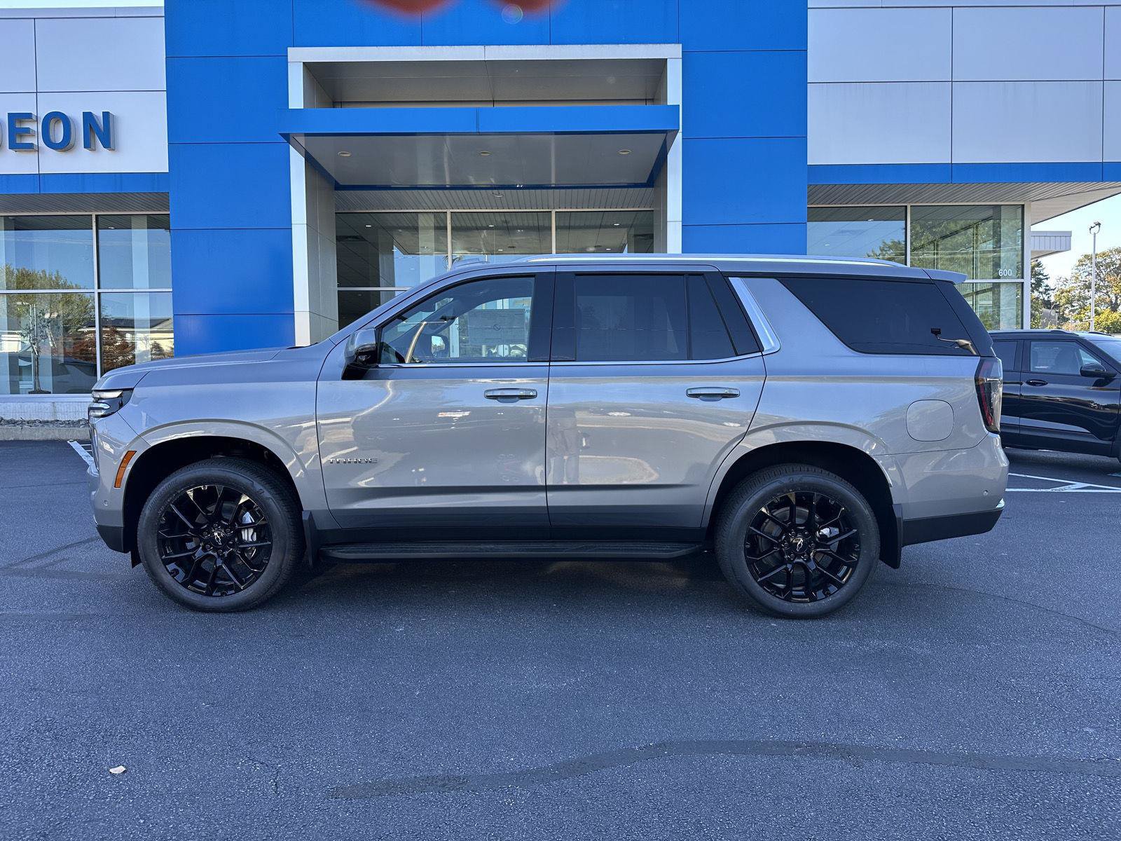 New 2027 Chevrolet Tahoe LT AWD/4WD image 4